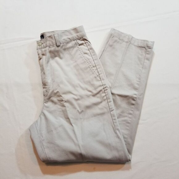 Dockers Flat Front Khakis Size 8 Petite - Picture 2 of 6